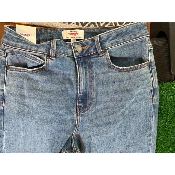 Wrangler Denim - Wrangler Womens High Rise Bootcut Jeans Blue Stretch Denim Size 6/28 NWT